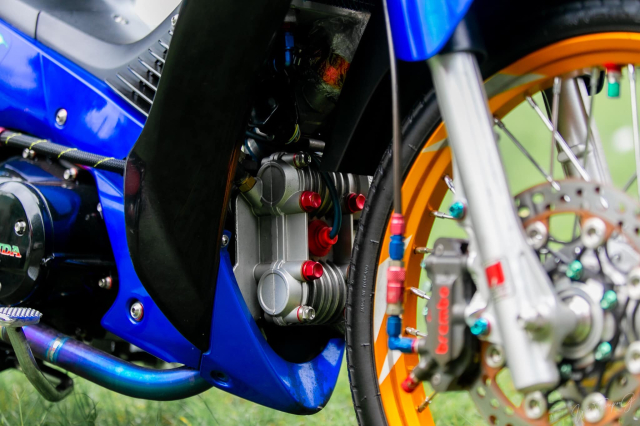 Wave 125 do phuoc sau ty Titan dinh hon ca Ohlins than thanh