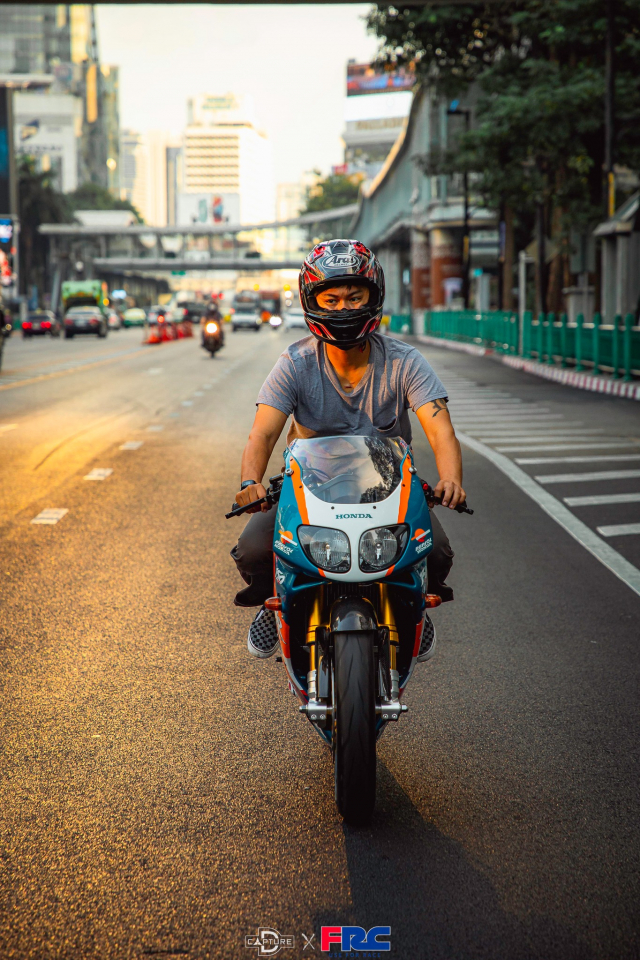 NSR150R SP hoa thanh ban do sieu kinh dien khi roi vao tay tin do cuong Ohlins - 28