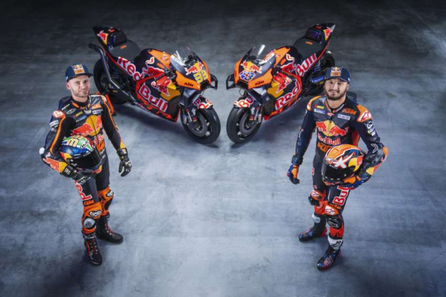 Red Bull KTM Factory Racing ra mat doi hinh MotoGP trong nam 2023 - 3