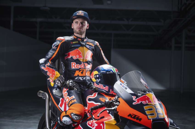 Red Bull KTM Factory Racing ra mat doi hinh MotoGP trong nam 2023 - 5
