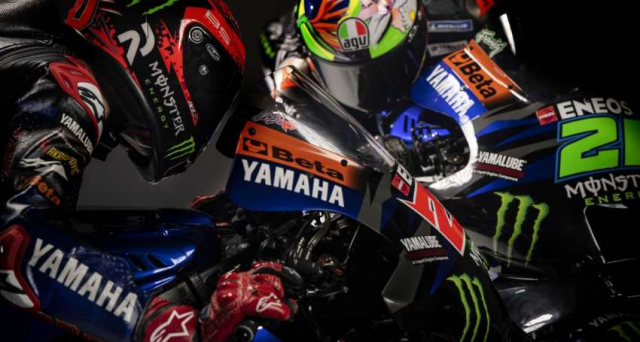 Yamaha trinh phien ban xe dua YZRM1 MotoGP 2023 - 3
