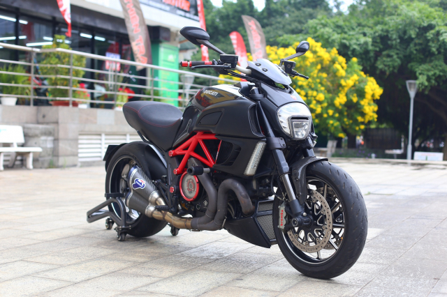 Ban be chubby Diavel Carbon 2015 - 7