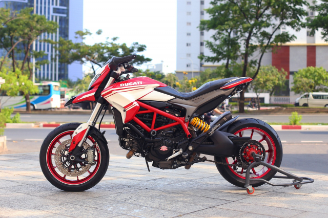 Ban Ducati Hypermotard 821 2015 - 17