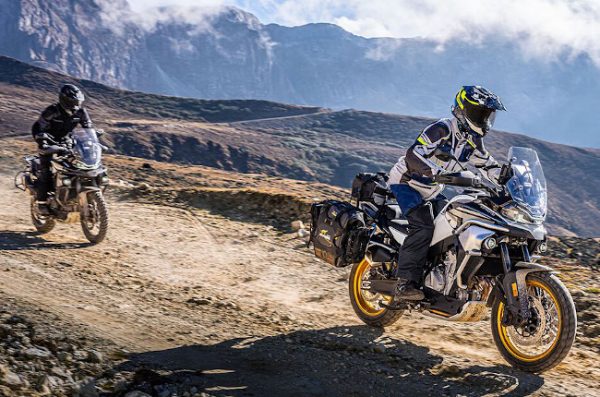 CFMOTO 800 MT Explore 2023 trang bi cong nghe tuong tu 790 Duke - 8