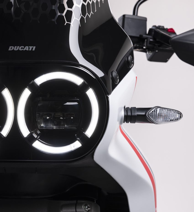 Ducati DesertX RR22 2023 chinh thuc ra mat - 5