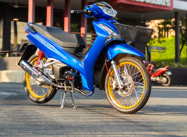 Future 125 do 3 gam mau nong dep xuat sac - 15
