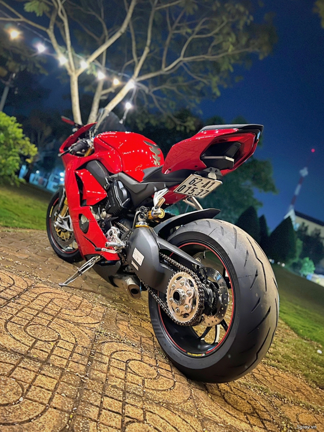 ___ Can Ban ___DUCATI V4 2020___ - 13