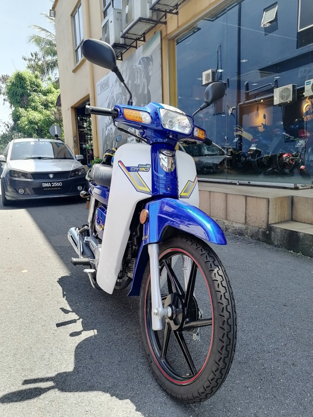 Aveta DY90 ban sao Honda Dream gia chi 11 trieu dong - 4