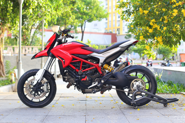 Ban Ducati Hypermotard 821 - 19