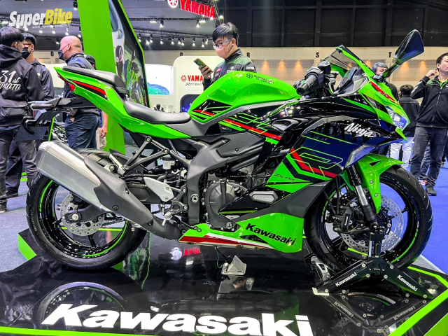 Kawasaki Ninja ZX4R 4 xilanh 400cc chinh thuc ra mat tai Thai Lan - 3
