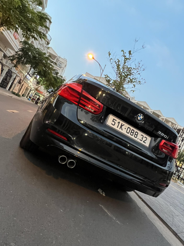 Bmw 320i 2017 LCI B48 8xxtr 8 tram may chuc trieu Camera lui da mo cop hop so 8 cap twint - 3