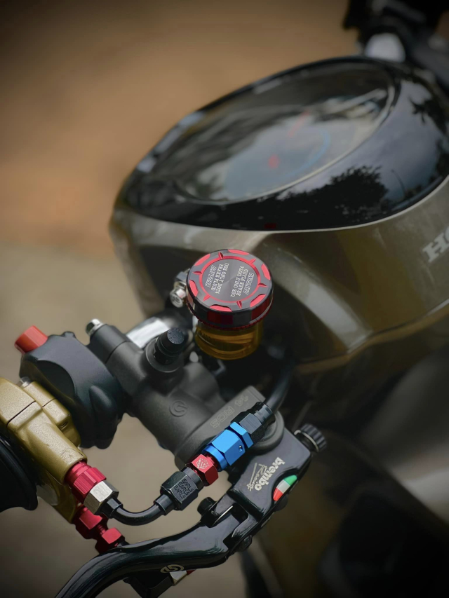 Scoopy 110 do full option hoa than thanh Minion bong bay - 9 Scoopy 110 do full option hoa than thanh Minion bong bay - 9