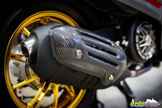 Vespa Sprint trai qua man nang cap ngoan muc de thay doi toan dien ve ngoai - 13