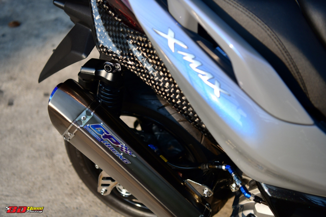 Yamaha Xmax300 do van carbon co mot khong hai - 9 Yamaha Xmax300 do van carbon co mot khong hai - 9