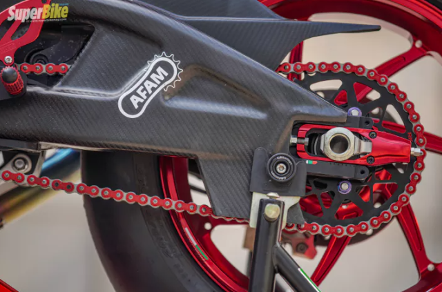 Honda CBR1000RRR do full Race den tu TK Racing - 25