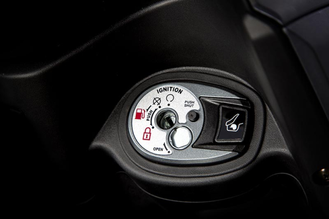 SYM FNX 125 to ra dang dong tien bat gao voi gia ban hon 60 trieu dong - 5 SYM FNX 125 to ra dang dong tien bat gao voi gia ban hon 60 trieu dong - 5