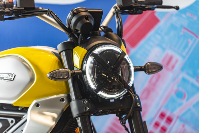 Chi tiet DUCATI SCRAMBLER the he thu 2 vua ra mat tai Viet Nam - 3