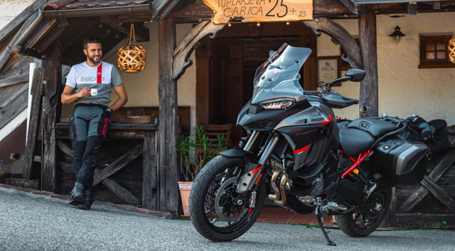 Ducati giới thiệu multistrada v4 s grand tour 2024 với travel tech galore