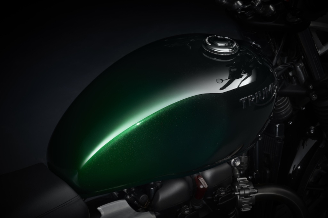Triumph Bonneville Stealth Editions 2024 chinh thuc ra mat - 13
