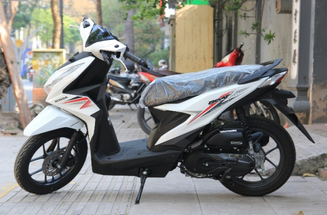 24 trieu tau ngay Honda BeAT re hon Vision