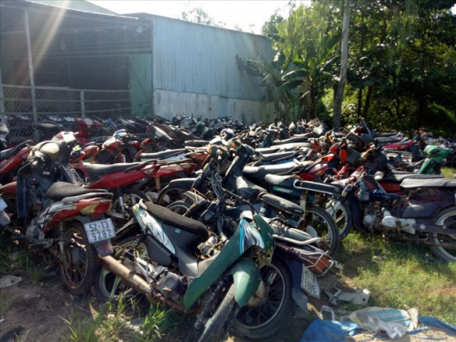 32 xe may cu o Ha Tinh bat ngo duoc dau gia len toi 68 ty dong - 5