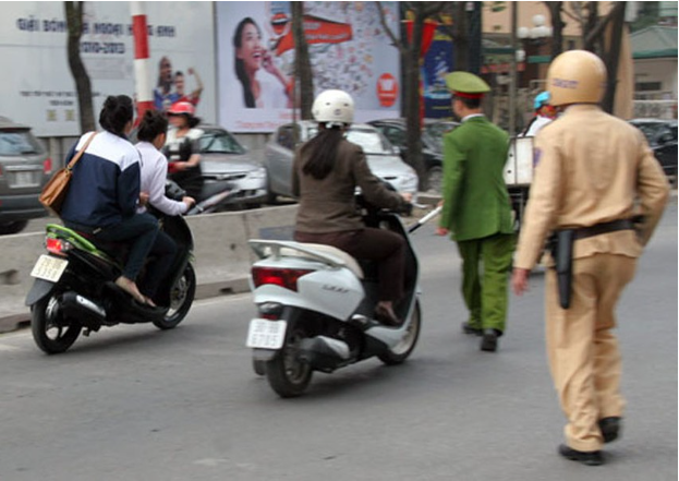 35 loi vi pham khi chay xe may ai cung mac phai va cai ket tra gia bang tien mat - 4