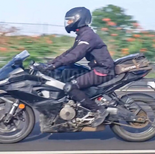 Aprilia RS440 tiep tuc thu nghiem tren duong pho An Do - 3
