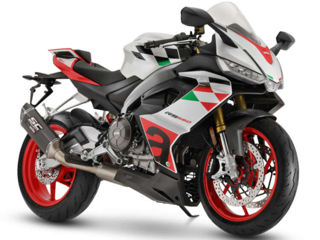 Aprilia RS660 Extrema 2023 gia nhap thi truong Chau A