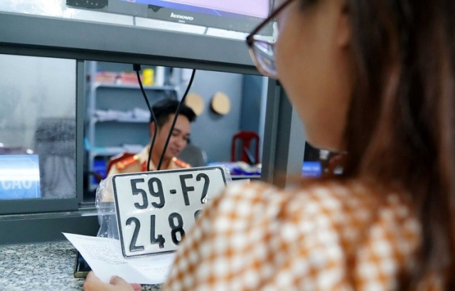 Ban xe khong sang ten chu cu co the bi va lay khi co tai nan - 4