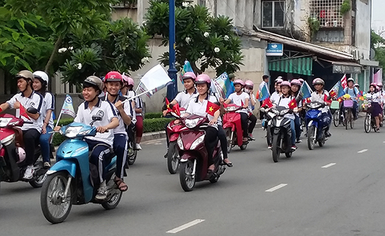 Bao nhieu tuoi duoc di xe may - 5
