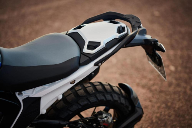 BMW R1300GS 2024 tiep tuc lo dien tren mang xa hoi - 11