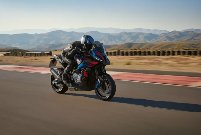 BMW S1000XR va M1000XR tiep tuc trinh lang sau bao ngay cho doi - 5