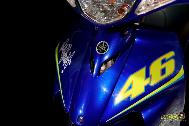Bom tan Yaz 125 so huu bo ao Valentino Rossi 19 nam tuoi kich doc - 25