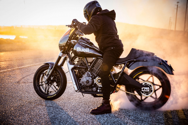 Buell Super Cruiser vua ra mat da tich luy hon 120 trieu USD tu don dat hang truoc - 6