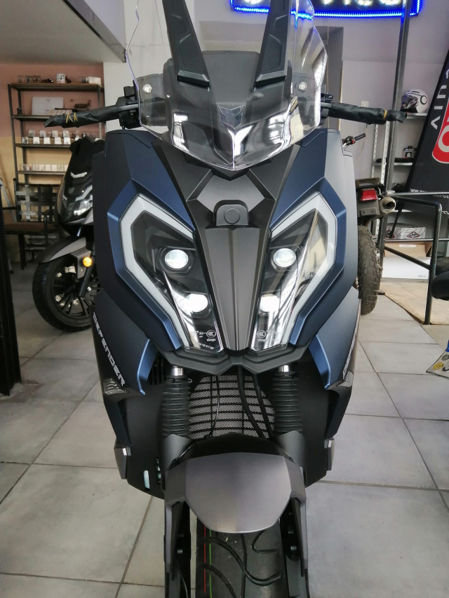 Can canh Defender 125 Mau xe tay ga DOHC hiem co kho tim - 4