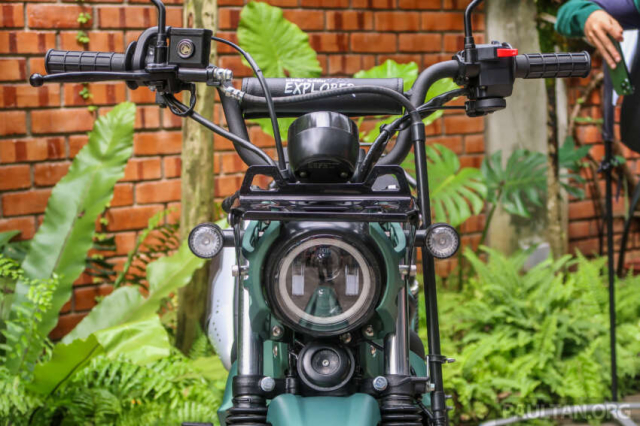 Can canh mau xe so hoan toan moi voi binh xang 85 lit canh tranh voi Honda CT125 va Yamaha PG1 - 5