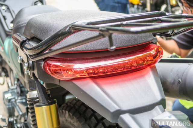 Can canh mau xe so hoan toan moi voi binh xang 85 lit canh tranh voi Honda CT125 va Yamaha PG1 - 4
