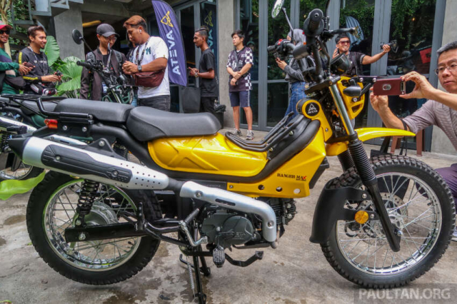 Can canh mau xe so hoan toan moi voi binh xang 85 lit canh tranh voi Honda CT125 va Yamaha PG1 - 29