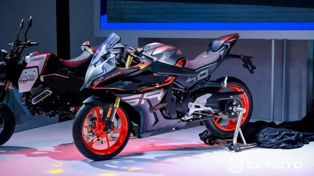 CFMoto gioi thieu 6 mau xe moi tai Trien lam xe may Bac Kinh - 7