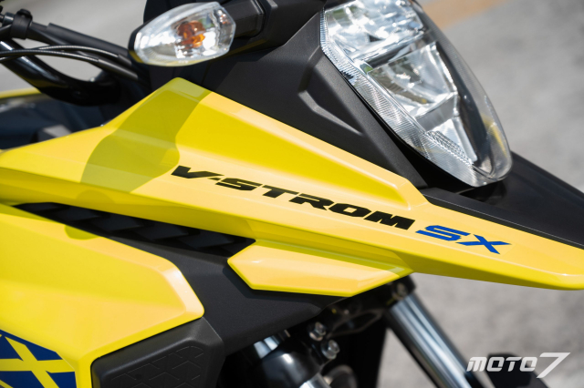 Chi tiet SUZUKI VStrom 250 SX 2023 dung chung dong co Gixxer lam mat bang dau - 5