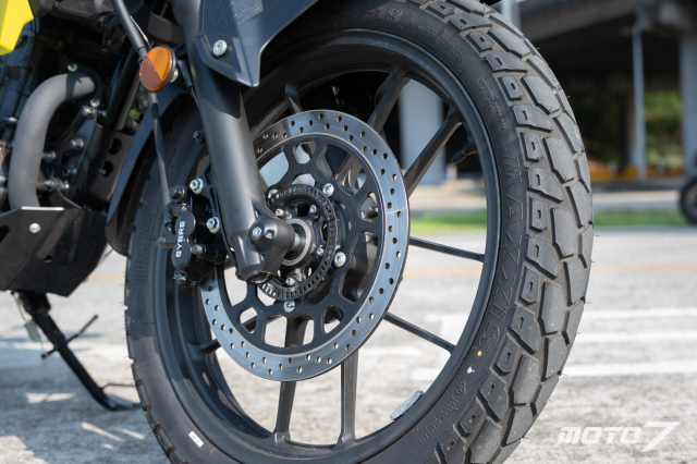 Chi tiet SUZUKI VStrom 250 SX 2023 dung chung dong co Gixxer lam mat bang dau - 9