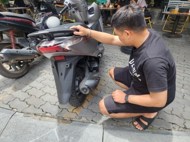 Cho hon mot thang de dang ky bien so xe may theo quy dinh moi - 3