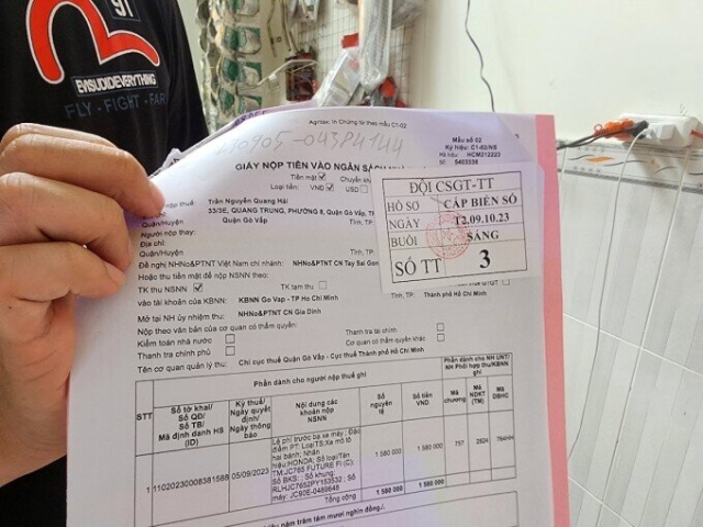 Cho hon mot thang de dang ky bien so xe may theo quy dinh moi - 4