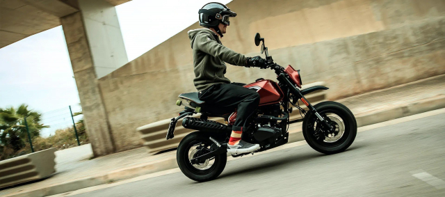 Crossfire 125 XS gay chu y voi he thong thang kich doc trong lang Minibike - 5