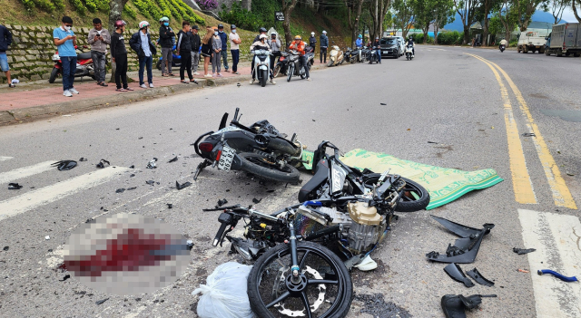 Da Lat 2 xe may va cham voi nhau thanh nien duoi 20 tuoi dang xuat - 4