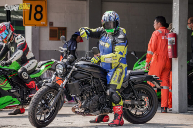 Danh gia chi tiet Kawasaki Eliminator 400 vua ra mat