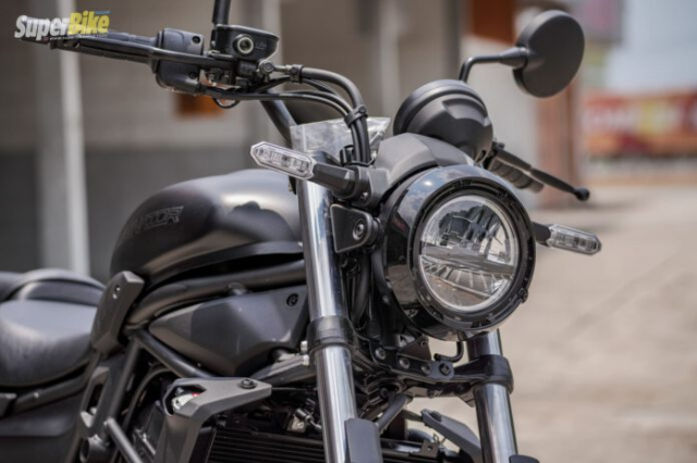 Danh gia chi tiet Kawasaki Eliminator 400 vua ra mat - 4