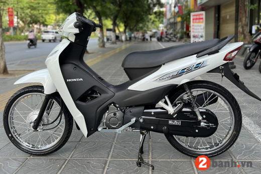 Danh sach 5 mau xe uong it xang dang can nhac thoi diem hien tai