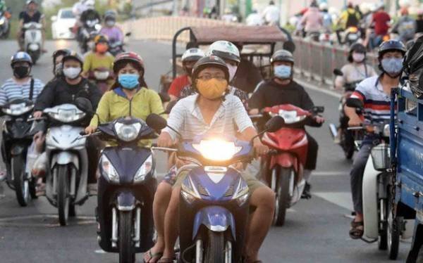 De xuat bon truong hop bat buoc nguoi lai xe phai tat den pha bat den chieu gan - 5