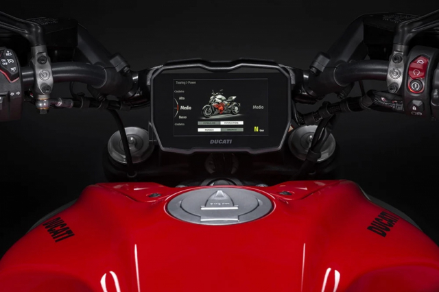 Ducati Diavel V4 ra mat tai thi truong Chau A - 4